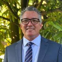 Andrew Bothwell's Instagram, Twitter & Facebook