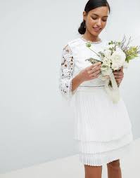 Maybe you would like to learn more about one of these? Ted Baker Tie The Knot Pleated Skirt Lace Dress Cream Tedbaker Cloth Kleid Spitze Kurzes Hochzeitskleid Kleider