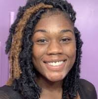 Candice Childs's Instagram, Twitter & Facebook