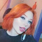 Lacy Potts's Instagram, Twitter & Facebook