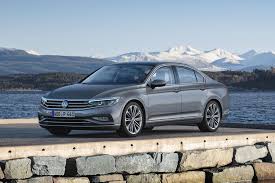 Über das design kann nur spekuliert werden, dürfte sich der neue passat hat ja ziehmlich viele gleichteile mit der golfv plattform. Vw Passat 8 Generation Kommt Im August 2019 Auf Den Markt