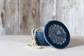 Handmade Jewelry Box Ceramic Box Pottery Box With Lid Etsy Handmade Jewelry Box Ceramic Jewelry Box Ceramic Boxes