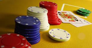 Table Stakes In Business Definition And Examples Bmb