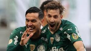 Palmeiras is one of the most popular clubs, with . Palmeiras Faz Bom Primeiro Tempo Santos Esboca Reacao Mas Acaba Derrotado No Brasileirao Istoe Independente