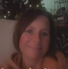 Jelly Roll alongside Ernest visited IDOC Pendleton Juvenile Correctional  Facility and IDOC Pendleton Correctional Facility today, ahead of his show  at Gainbridge Fieldhouse . He shared his powerful story of resilience,  offering