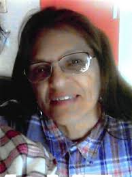 Manuela Mcintyre's Instagram, Twitter & Facebook