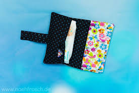 Ich bin absoluter anfänger und konnte den schritten sehr gut folgen.ist nicht ganz sauber vernäht aber fürs erste mal ganz gut gelungen. Windeltasche Nahen Nach Dem Freebook Von Nahte Von Kathe