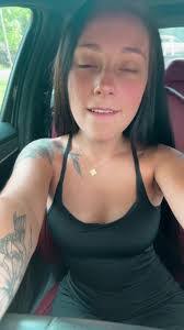 Ashley Vanwinkle's Instagram, Twitter & Facebook