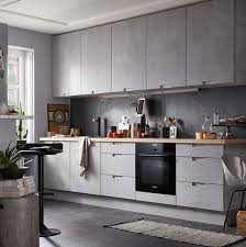 Cuisine Effet Betondecor Beton Ultra Tendance Pour Cette Cuisine A Prix Tout Doux Associe A Un Plan Cuisine Contemporaine Meuble Cuisine Home Staging Cuisine