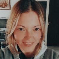 400+ perfiles de «Bernhardt»