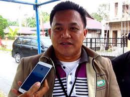 Tari laweut merupakan salah satu tarian tradisional yang berasal dari provinsi aceh. Ratusan Pelajar Malaysia Mengunjungi Kampung Zapin Bengkalis