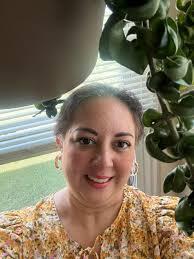 Anybody looking for a nanny In Bolingbrook . I live in the Augusta village  neighborhood I am a 62 year old female and I've retired from working but I  enjoy kiddos so