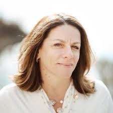 Catherine Englert's Instagram, Twitter & Facebook