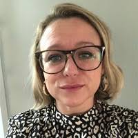 90+ perfiles de «Ria»