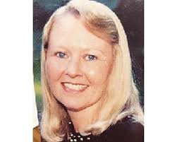 Lori Veach's Instagram, Twitter & Facebook