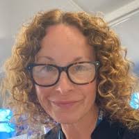 100+ "Vicky Frost" profiles