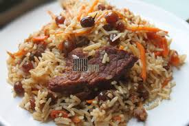 Kabuli palau, or qabili palau, is an afghan rice dish with lamb, raisins and carrots, which develops a unique taste through the spice combination of cardamom, garam masala and ground coriander. Kabuli Afghani Pulao Ainy Cooks