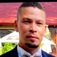 40+ "Warren Muller" profiles