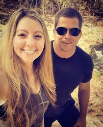 My big brother turns 40 today! He's accomplished so much in those 40 years,  it's hard to imagine how he's going to top himself in the next 40! But if  you know