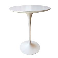 Eero Saarinen Tulip Side Table For Knoll International 1stdibs Com Tulip Side Table Saarinen Tulip Side Table Side Table