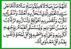 Jun 18, 2021 · ini bacaan sholawat nariyah dan sholawat badar, simak 5 manfaatnya menurut ustaz abdul somad cek waktu tepat membaca sholawat nariyah, simak juga sholawat badar dan artinya yuk baca sholawat nariyah di pagi hari, simak manfaat membacanya Bacaan Sholawat Nariyah Tulisan Arab Dan Latin Lengkap Fadhilahnya