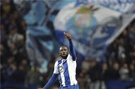 Moussa marega, porto'da 190 maça çıktı ve 72 gol, 33 asistlik performans sergiledi. Dortmund