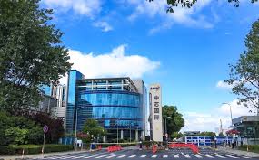In july 2020 smic issued 1,685,620,000 shares at 27.46 yuan per share on the star market of the shanghai stock exchange, raising 46.28 billion yuan ($6.62 billion). ä¸­åª' ä¸­èŠ¯åœ‹éš›ç²æˆç†Ÿè£½ç¨‹è¨±å¯æ¶ˆæ¯ä¸å¯¦ ç›®çš„ç‚ºç‚'è‚¡åƒ¹ Technews ç§'æŠ€æ–°å ±