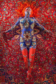 Image By John K Goodman Courtesy Of Body Fine Art Rug Messiah By Nicolette Spear Beautifulnow Body Body Art Painting Art Competitions Body Painting