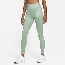 Imbik Yilmaz Yan Nike Dri Fit Capri Yoga Pants Rubletics Com