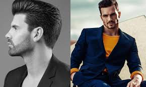Il modello pompadour ed il doppio taglio. Capelli Uomo Il Taglio Maschile Di Tendenza E Con Ciuffo E Sfumato Foto