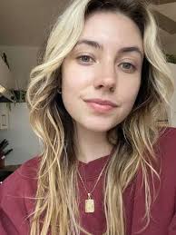 I'm Yuko Yamashita from Japan. I have vacation travel plans for next month,  does anyone have any good travel plans to share? I often travel alone and  like to meet a group