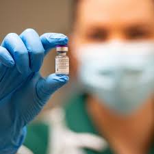 Food and drug administration is trying to finish its licensing process for the drug monday update: Fda Approves Pfizer Biontech Coronavirus Vaccine For Emergency Use In Us Coronavirus The Guardian