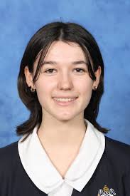 Meet two of our jet-setting IB Diploma graduates