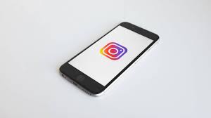 Instagram says there's content owned by 'name' and this name is not even the provider of the music!. Instagram Makes It Easier For Users To Avoid Music Copyright Issues Slashgear