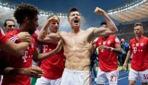 He is a football player who can play as a striker and also an attacking midfielder. Fc Bayern News Und Geruchte Robert Lewandowski Wunscht Sich Backup Sturmer