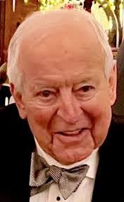 Kenneth Thorp's Instagram, Twitter & Facebook