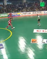 Jun 13, 2021 · sporting e benfica disputam hoje no pavilhão da luz, a partir das 17h30, o jogo 4 da final do playoff da liga placard e os leões estão apenas a uma vitória de festejarem o título de campeões nacionais. Canal 11 O 1 Âº Derby De Futsal De Sempre Facebook