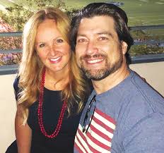 CV_07_08_P1 COVER.indd