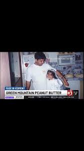 ✨️Wait for it, and enjoy 🤤✨️White Chocolate Raspberry Peanut Butter ✨️❤️  THE summer flavor. Just 3 ingredients, high quality dry roasted peanuts,  white chocolate, and raspberries 🤯 The creamy sweetness of white