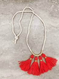 Tassel necklaces, bracelets, and earrings are everywhere, in all different colors and materials. Diy Tassel Necklace Kristin Jones