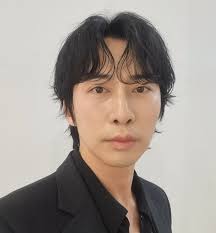 Lee Woon-san (이운산) @ HanCinema