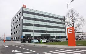 Societate administrata in sistem dualist''. Cez Group Completes Sale Of Romanian Assets To Macquarie