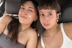 gabriela (@gabrielavsl) • Instagram photos and videos