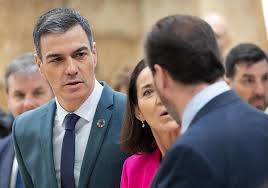 Sánchez reta a Puigdemont y Feijóo y aboga por aprobar otro real decreto  ley ómnibus sin trocear | El Correo