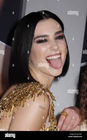 Lipa 02/05/2019 Dua Le Los Angeles Premiere de 'Alita : Bataille Angel' qui  a eu lieu au Regency Village Theatre de Los Angeles, CA Photo par Izumi  Hasegawa