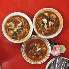 Harga semangkuk pun taklah mahal bermula dari rm 12.00 dan keatas, tapi semangkuk mee udang galah yang cikza order ni, rm17.00 berbaloi dapat udang pun besar, manis sebab udang tu fresh tau. 9 Mee Udang Spots So Good You Ll Keep Going Back For More Penang Foodie