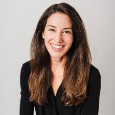 Dai Wan's Instagram, Twitter & Facebook