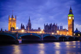 Aerial view of the Tower of London and surrounding Thames River area from Google thumbnail.