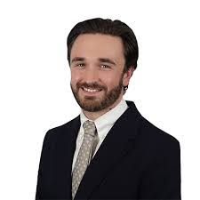 Amy Mager's Instagram, Twitter & Facebook