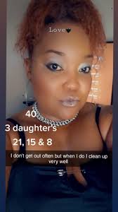 Terrie Dunlap's Instagram, Twitter & Facebook